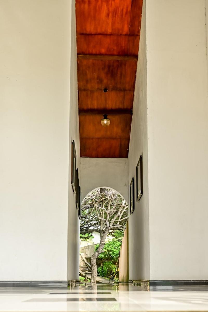 Agbo Hotel โปลอนนารูวา ภายนอก รูปภาพ