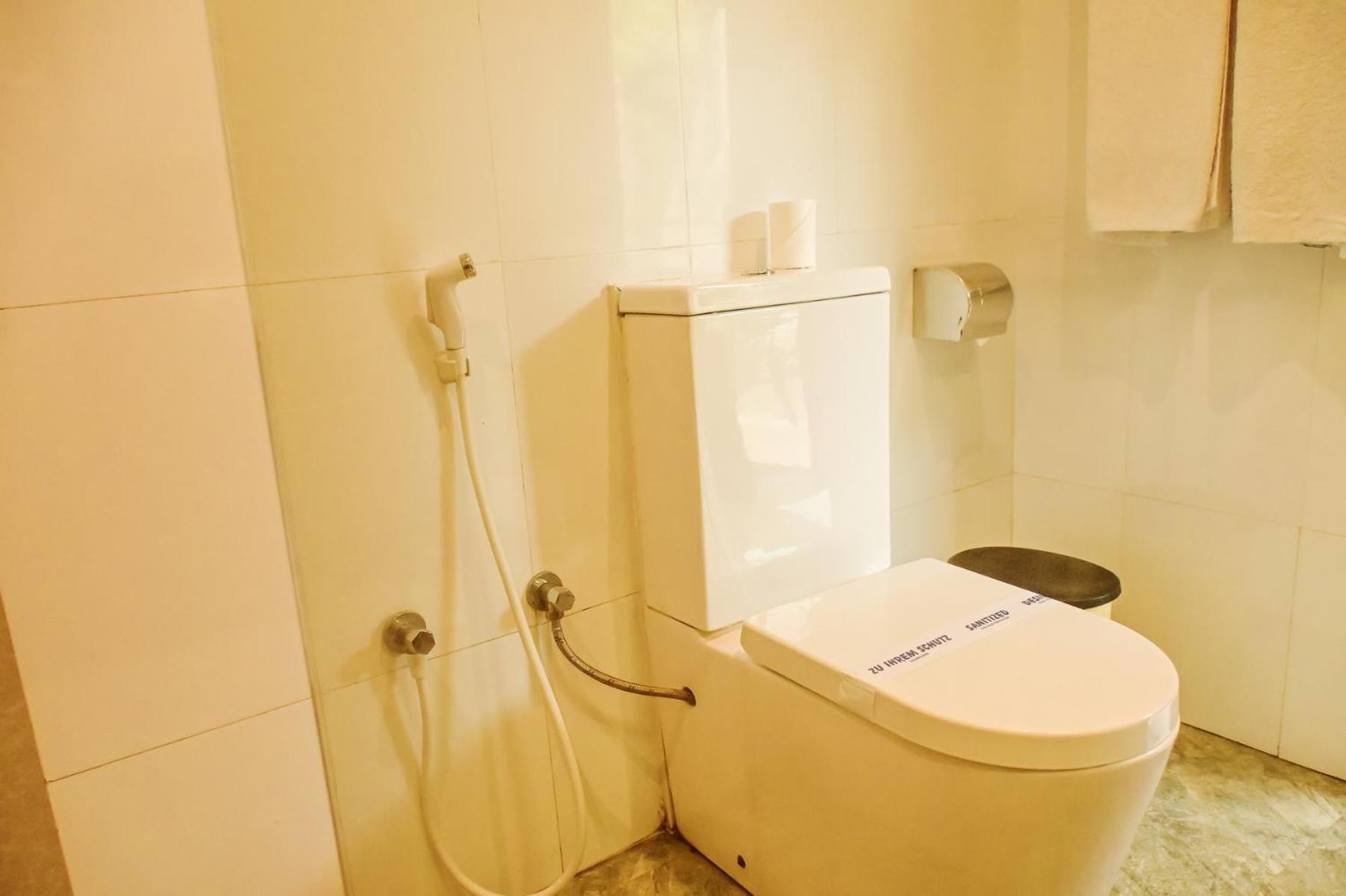 Agbo Hotel โปลอนนารูวา ภายนอก รูปภาพ