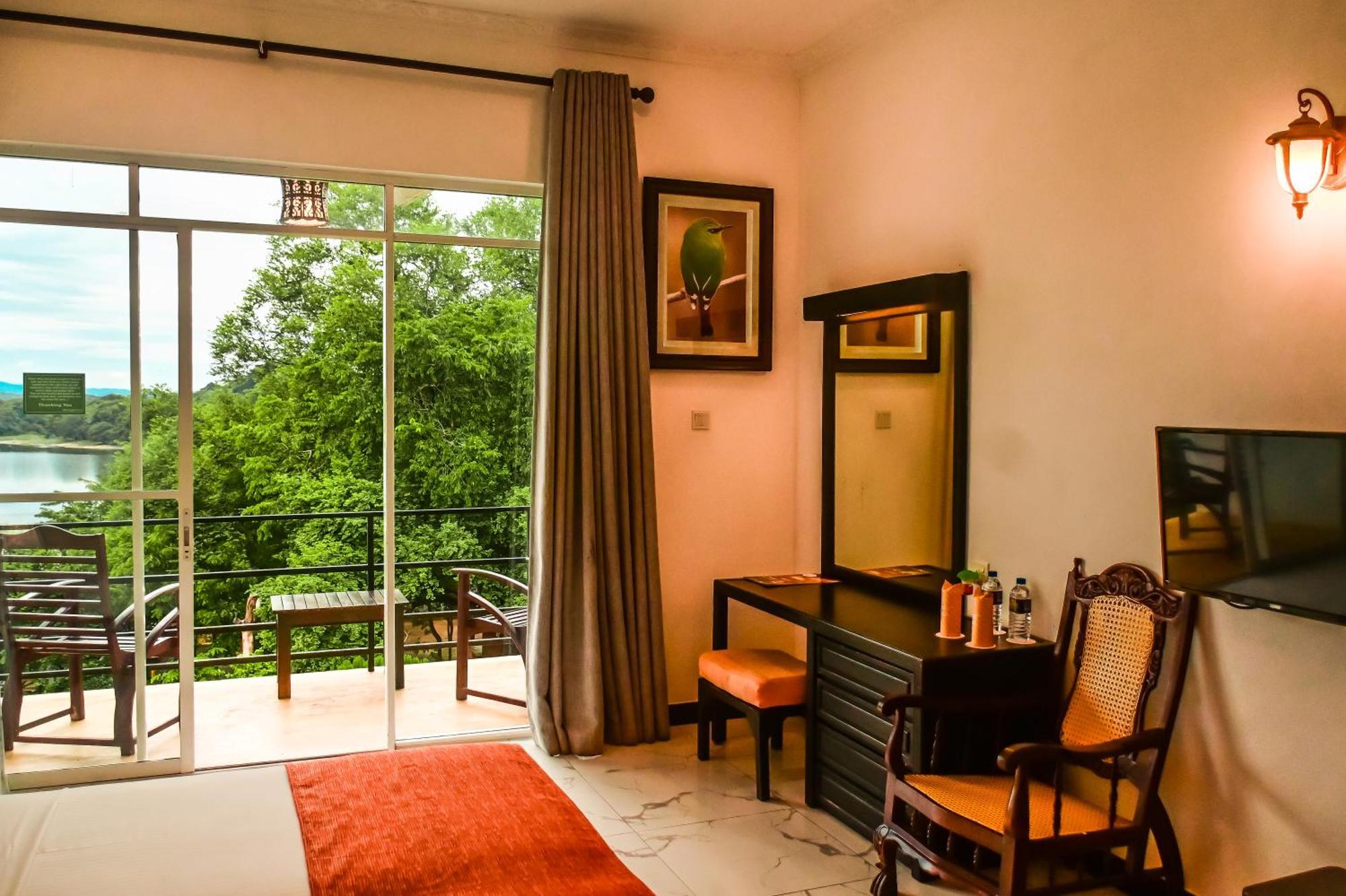 Agbo Hotel โปลอนนารูวา ภายนอก รูปภาพ
